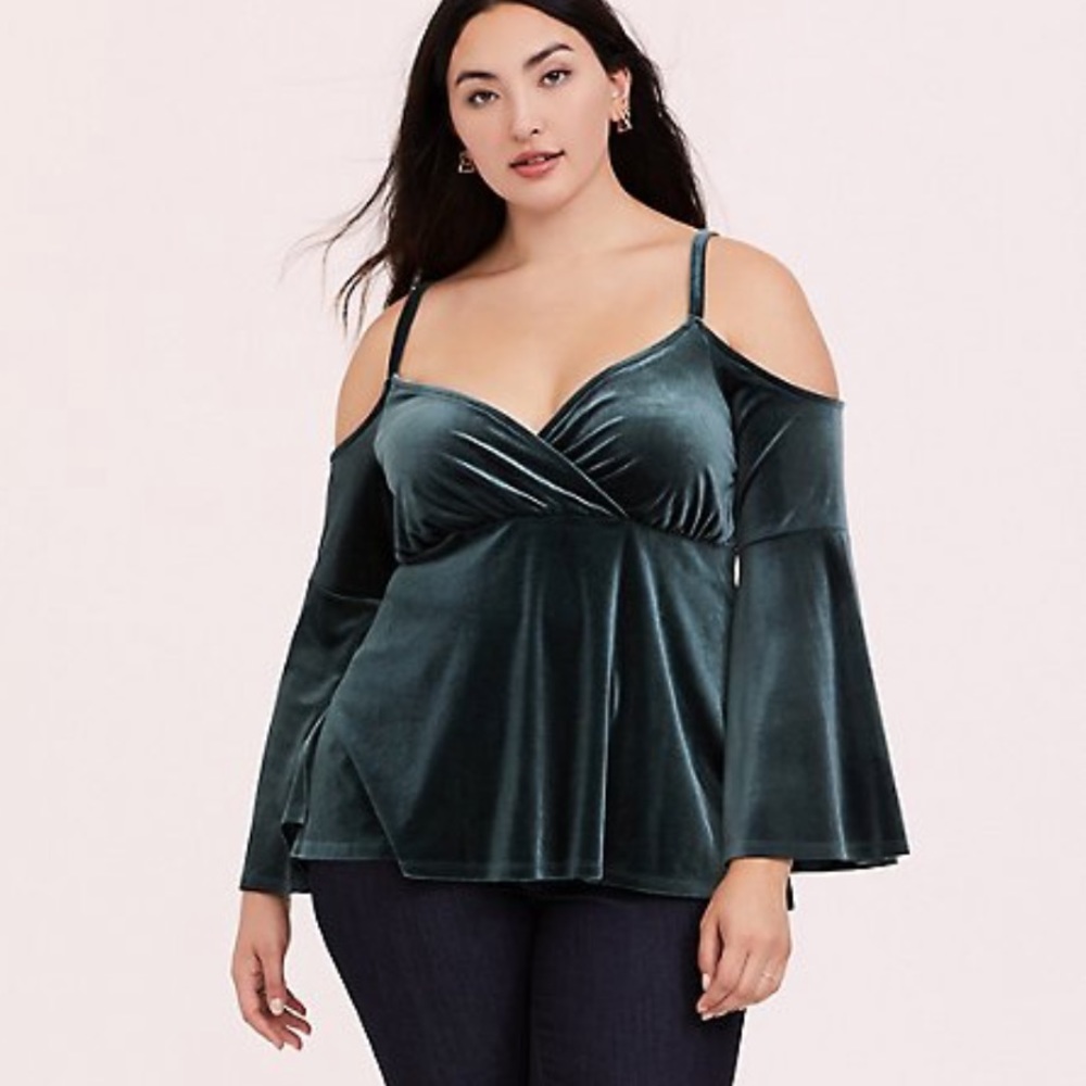 Torrid size 3 - off the shoulder velvet top